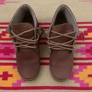 Adelisa & Co. Paseo Boots 37